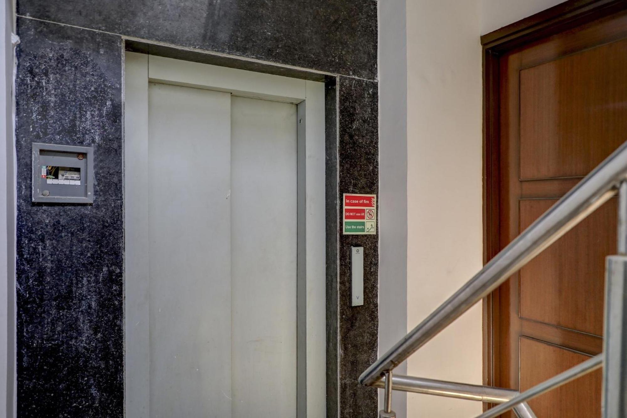 Hotel Collection O R S Near Lotus Temple New Delhi